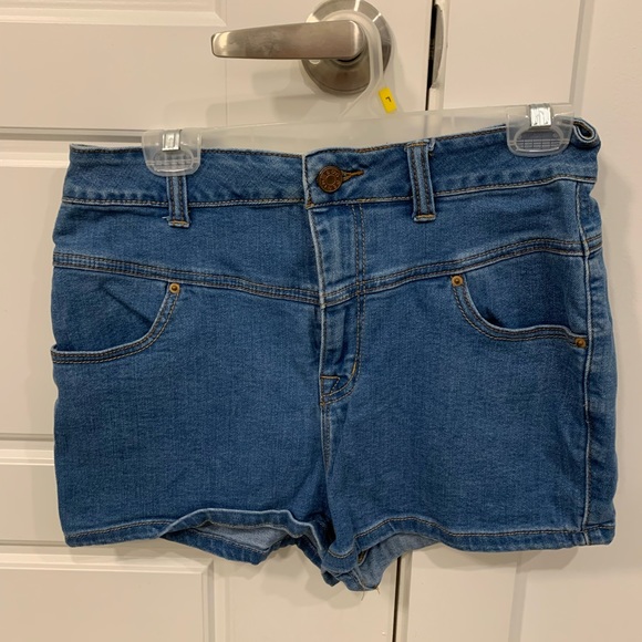 BDG Super High Rise Seam Shorts - Picture 1 of 2